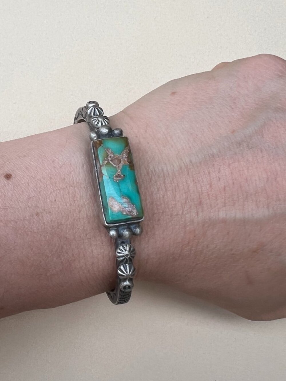 Navajo Vintage Turquoise and Sterling Silver Cuff Bracelet Signed Ronald Tom - Picture 3 of 7